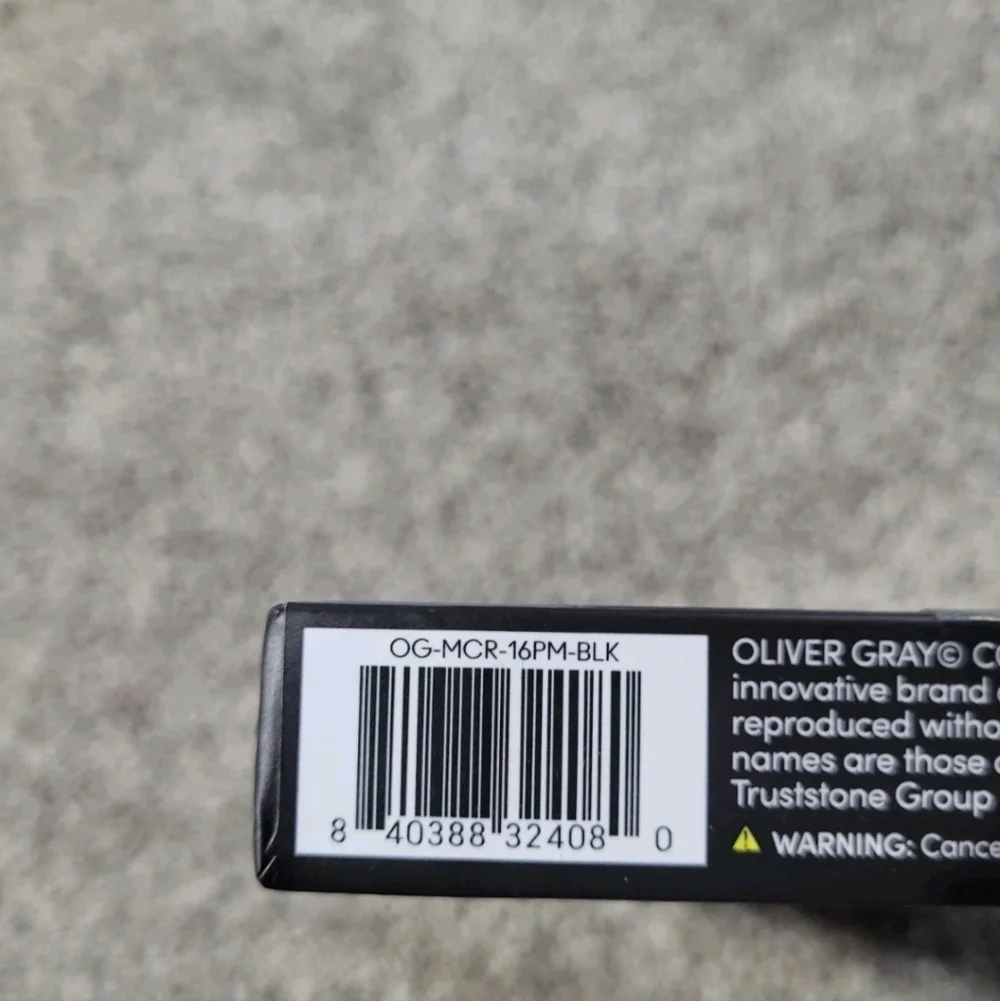 Oliver Gray iPhone 16 Pro Max Magsafe Smooth Silicone Black Cell Phone Case NEW